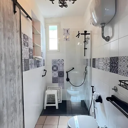 Mia House- Seaside With Garden Дом отдыха Санта-Тереза-Галлура