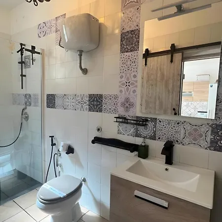 Holiday home Mia House- Seaside With Garden *