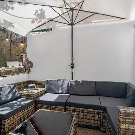 Mia House- Seaside With Garden Holiday home *