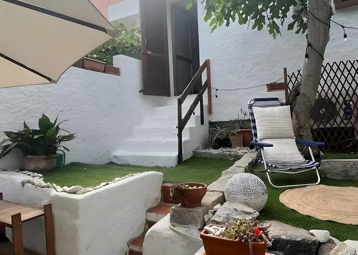 Mia House- Seaside With Garden 度假居 圣特雷莎加卢拉